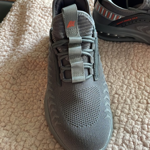 NWOT Furuian Gray Steel Toe Safety Shoes Size 11 Women’s or 9 in Men’s - Picture 2 of 5